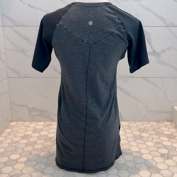 Lululemon Spincity Cotton Tee Heathered Black Gray Top Shirt Women’s Size 6 - Picture 2 of 15